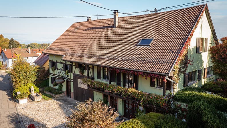 Fromagerie Antony: Typical Alsatian house